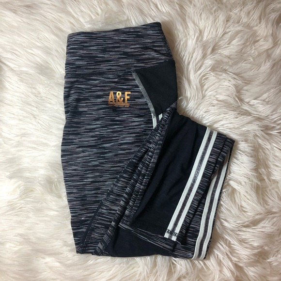 Abercrombie & Fitch Pants - A&F Leggings worn once Abercrombie & Fitch Pants - A&F Leggings worn once